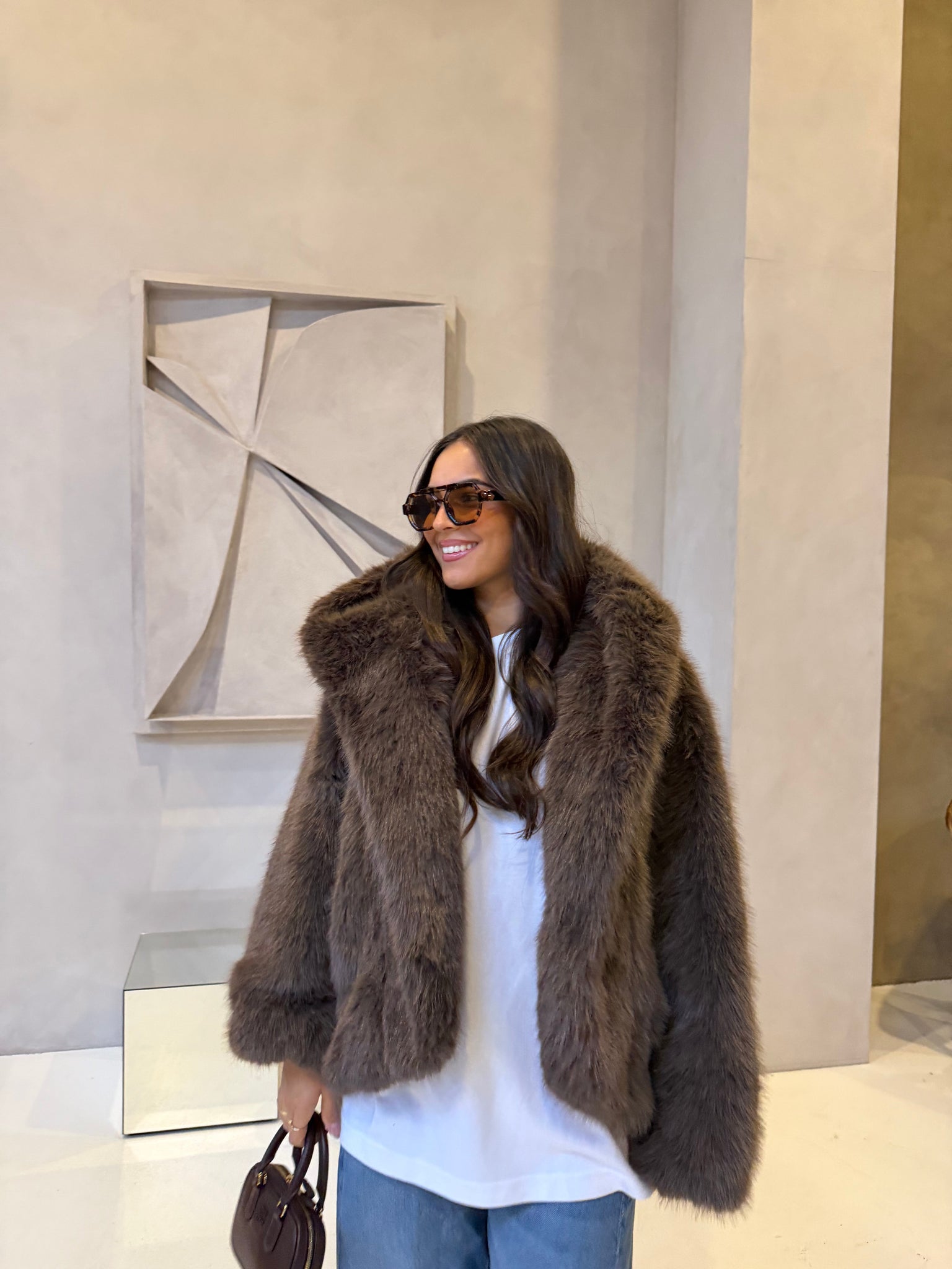 Fourrure vegan MINA capuche marron (JS6710)