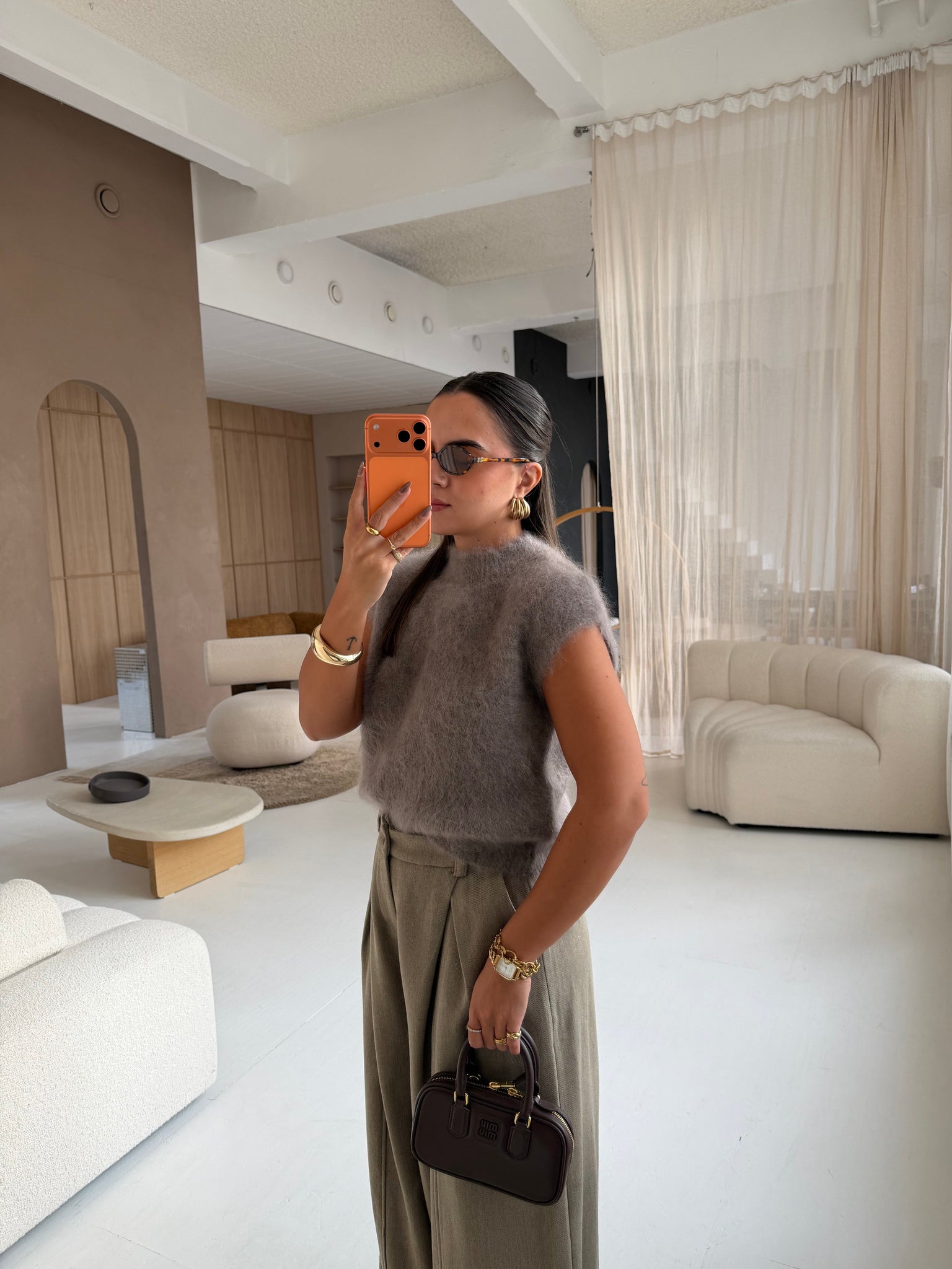 Pull mohair sans manche taupe (28023)