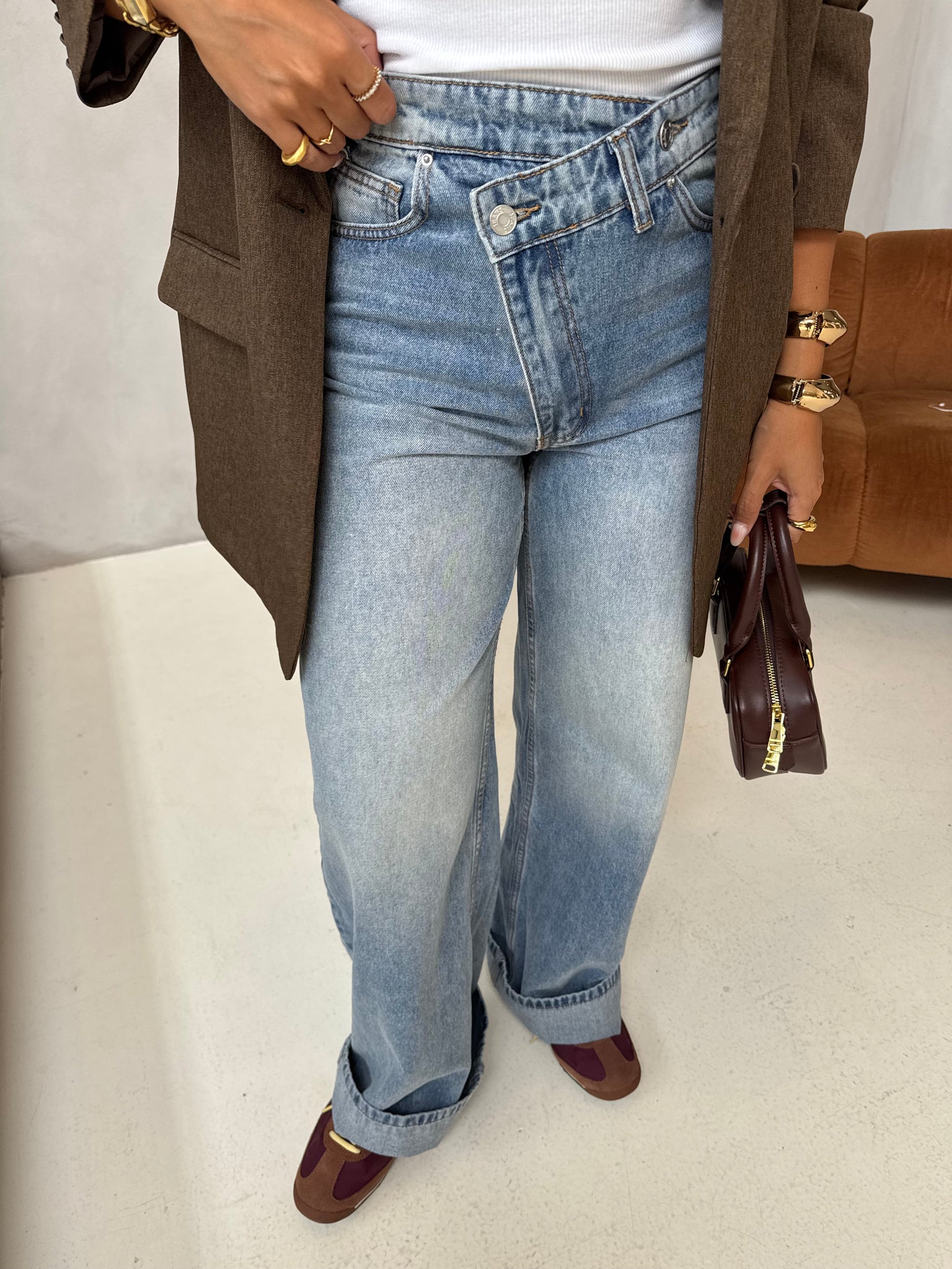 Jean DELINA bleu (y3328)