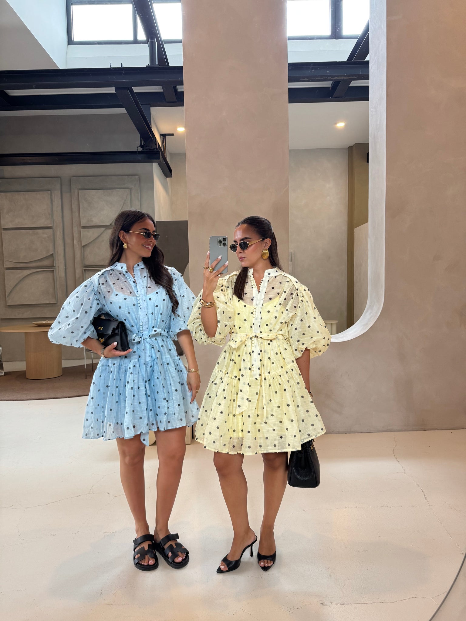 Robe MIA courte bleu à pois (R11021)