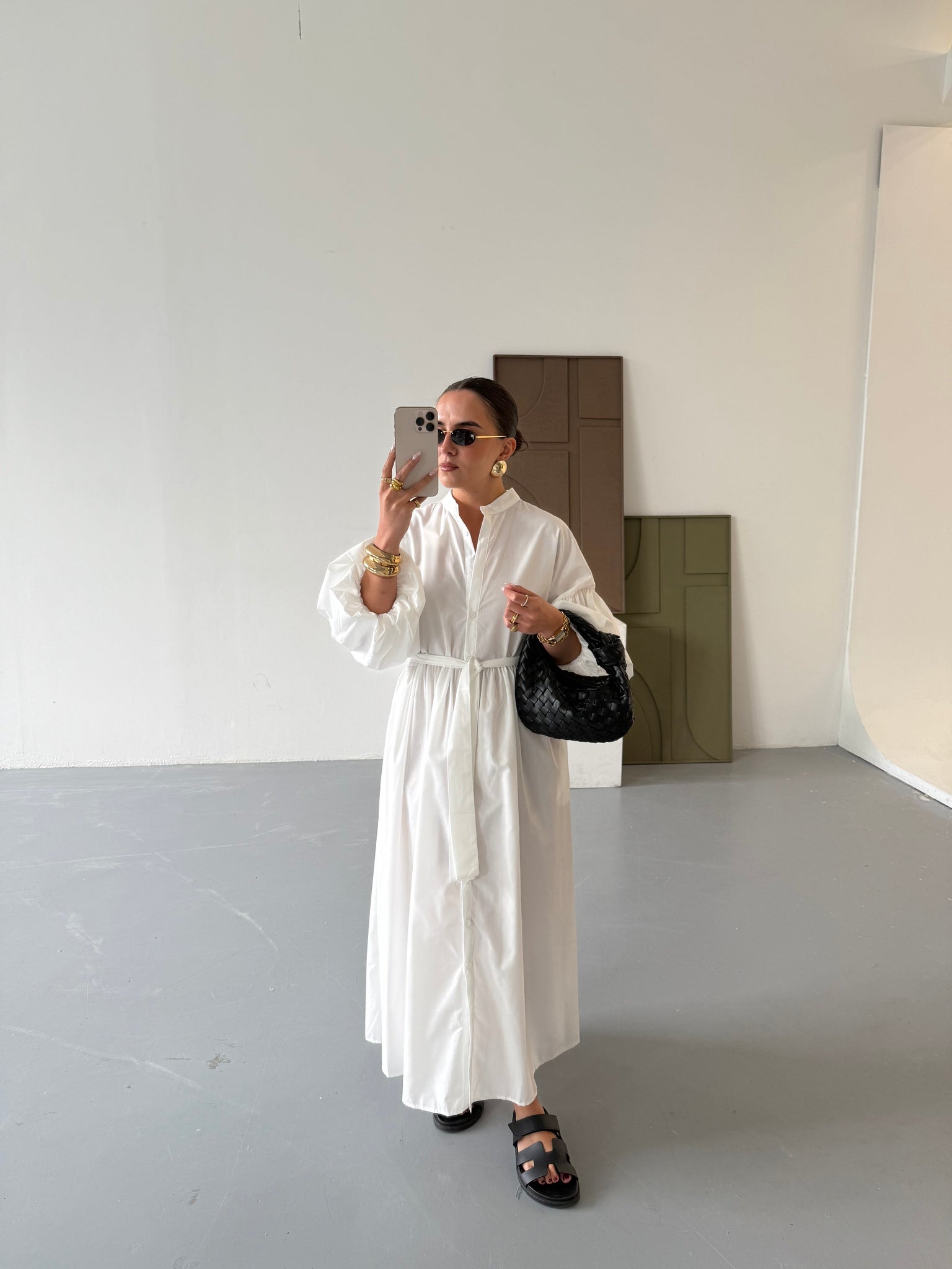 Robe longue manche bouffante blanche (SC208)