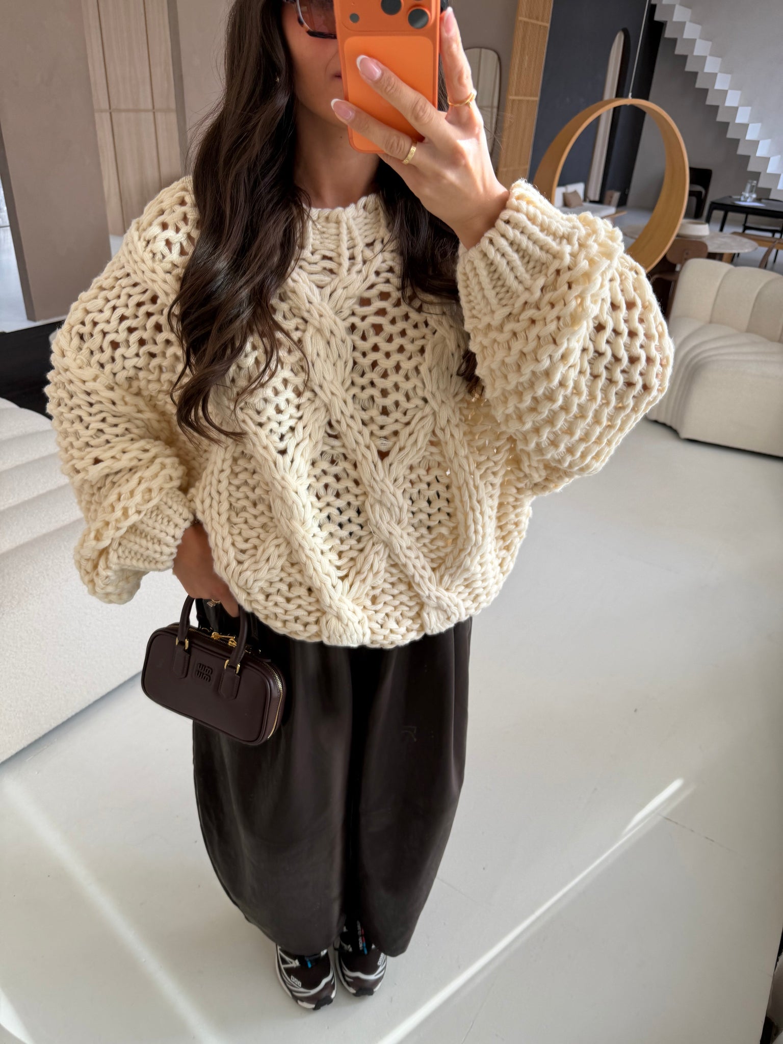 Gros pull en tricot beige (7339)
